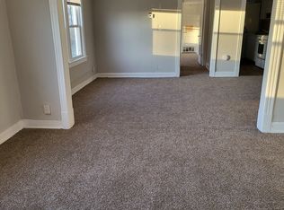 1808 E 35th St #2W, Kansas City, MO 64109