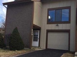629 White Sands Bay, Roselle, IL 60172