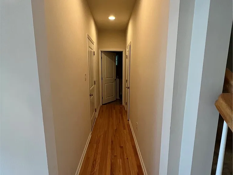 965 Eagle Pl — Photo 3