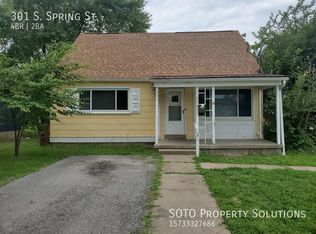 301 S Spring Ave, Cape Girardeau, MO 63703