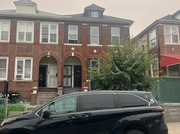 2926 Holland Avenue image 1 of 6