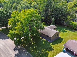 217 Maple Ln SW, Saint Michael, MN 55376