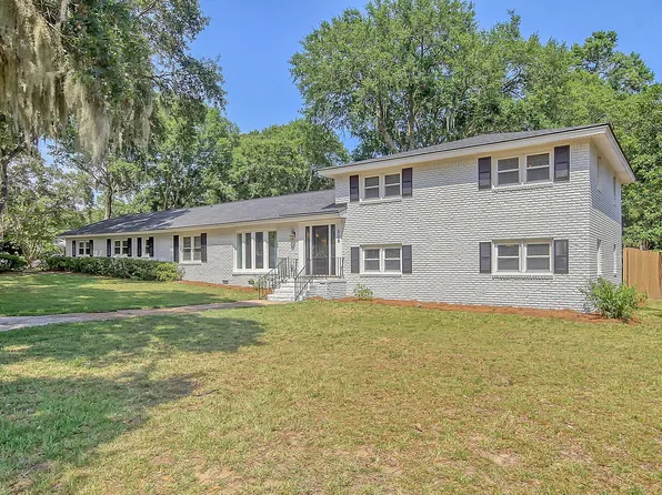 828 Robert E Lee Blvd, Charleston, SC 29412