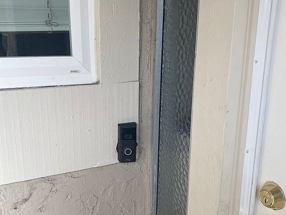 5th image of 1320 Charmwood Sq
