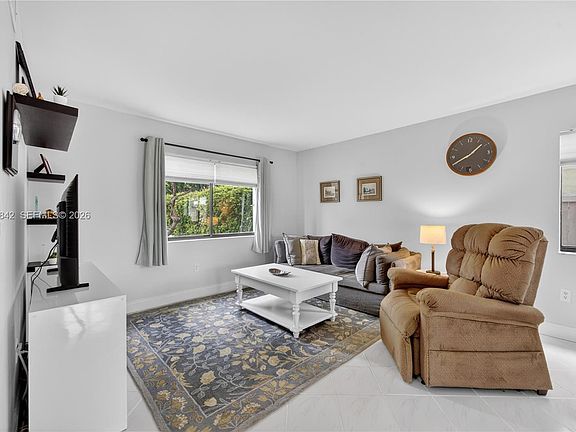 4th image of 8210 SW 96th Ct