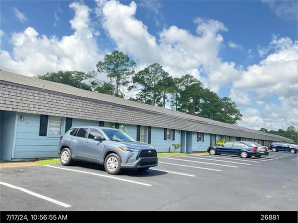 1530 W Oakridge Dr #11-5, Albany, GA 31707