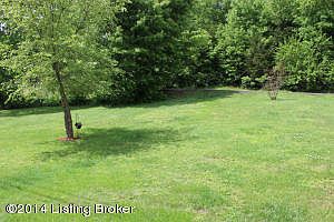 2nd image of 95 Hickory Woods Dr