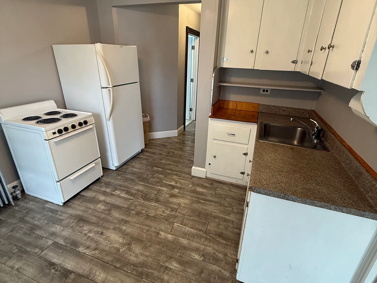 2 bed, $2,200 — Photo 4