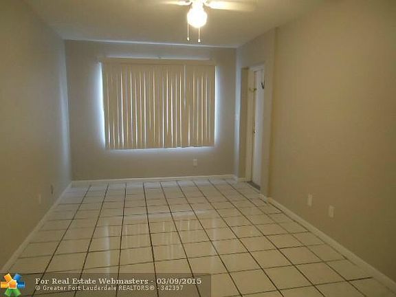 3rd image of 4147 NW 90th Ave APT 106