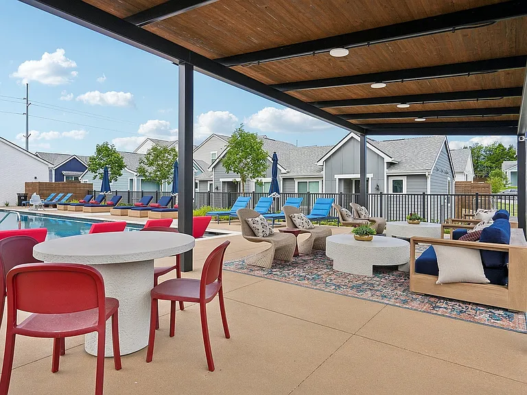 YardHomes Rowlett Creek Grilling Stations