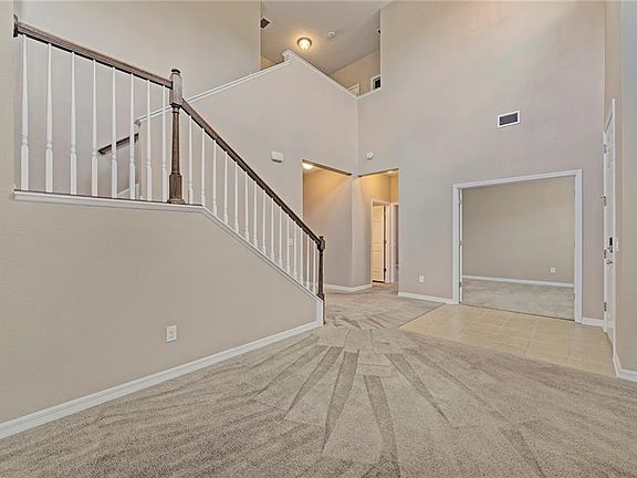 3rd image of 7004 Dowling Mill Cir