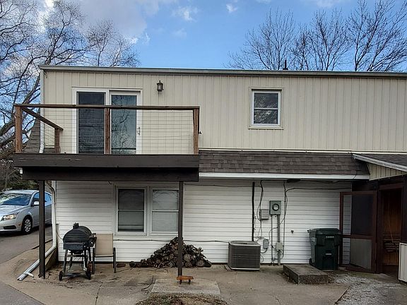 3rd image of 3 28th Pl