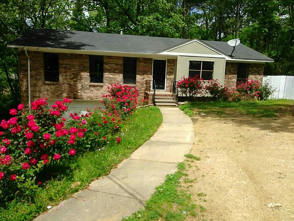 2nd image of 1851 Otis Cir
