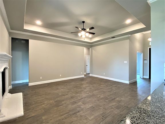 3rd image of 1082 Mickelson Dr