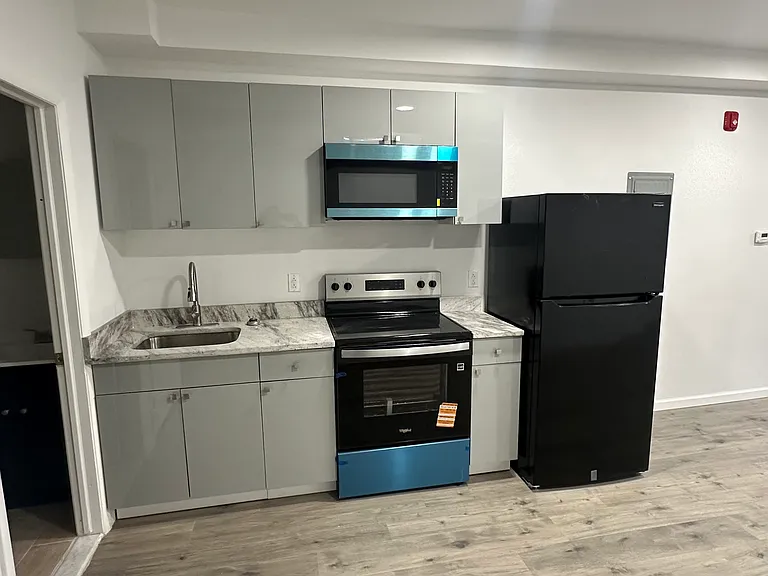 24 N 3rd St #302 — Photo 3