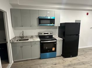 24 N 3rd St #302, Philadelphia, PA 19106