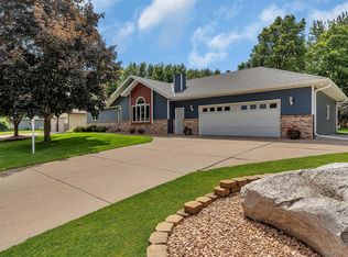 1213 4 1/2 Ave N, Sauk Rapids, MN 56379