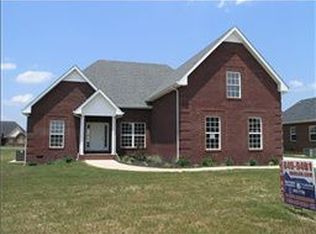 1340 Sam Houston Dr, Murfreesboro, TN 37129