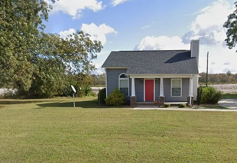 4194 N Fountain Rd — Photo 1