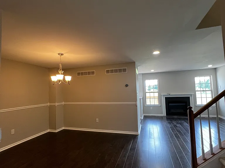 2604 Noble Way — Photo 1