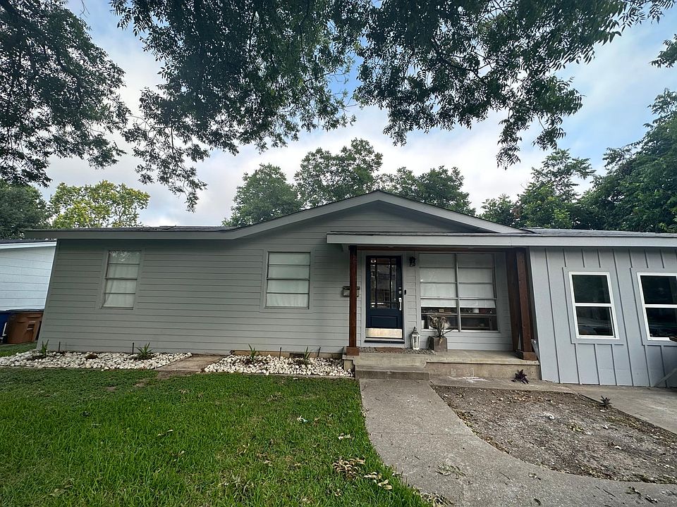 1st image of 7712 Hardy Dr