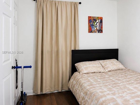 5th image of 10012 NW 7th St Unit 111