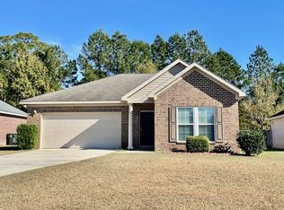 202 Huron Dr, Dothan, AL 36301