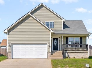 308 Ferdinand Ln, Oak Grove, KY 42262