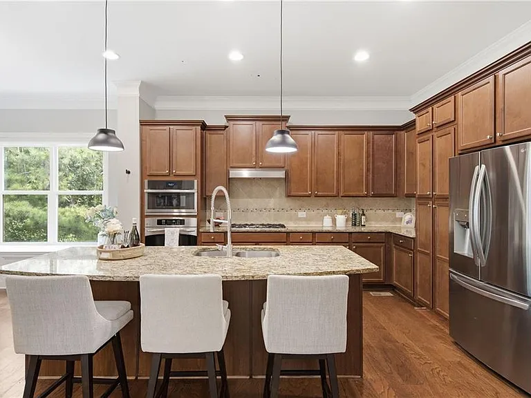 10504 New Cove Rd — Photo 13