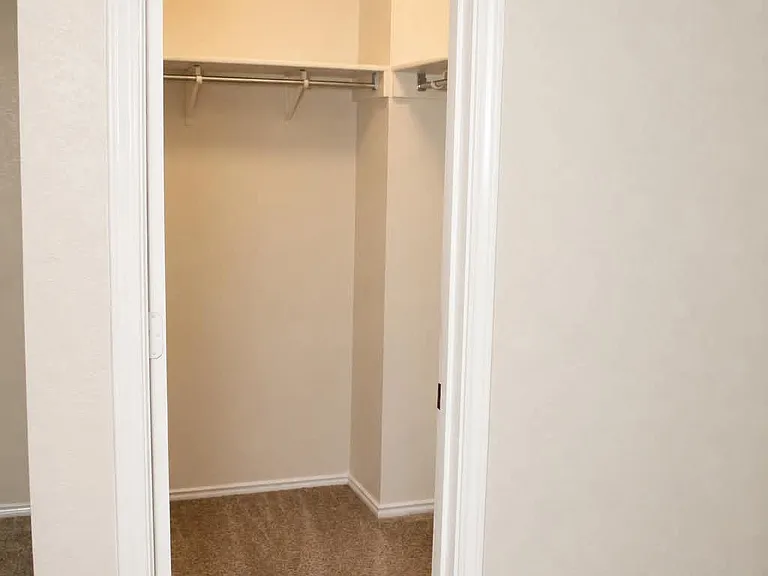 11007 Barclay Point — Photo 11