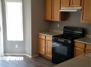 10228 E Arlington Abby St, Las Vegas, NV 89183