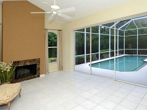 5th image of 8948 Huntington Pointe Dr