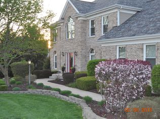 1964 Country Hill Ln, Belvidere, IL 61008