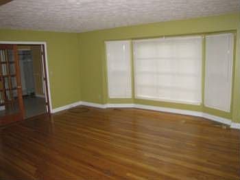 2nd image of 5571 Abington Rd