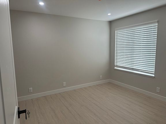 5th image of 401 Taraval St #401