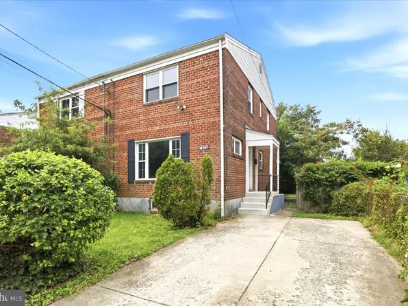 7632 W Park Dr, Hyattsville, MD 20783
