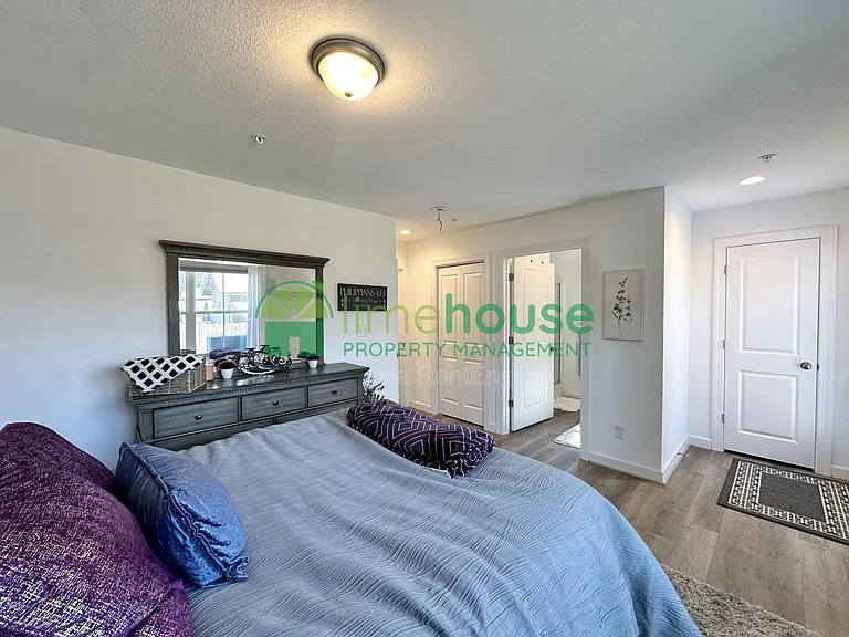 4329 Pinter Ln — Photo 22