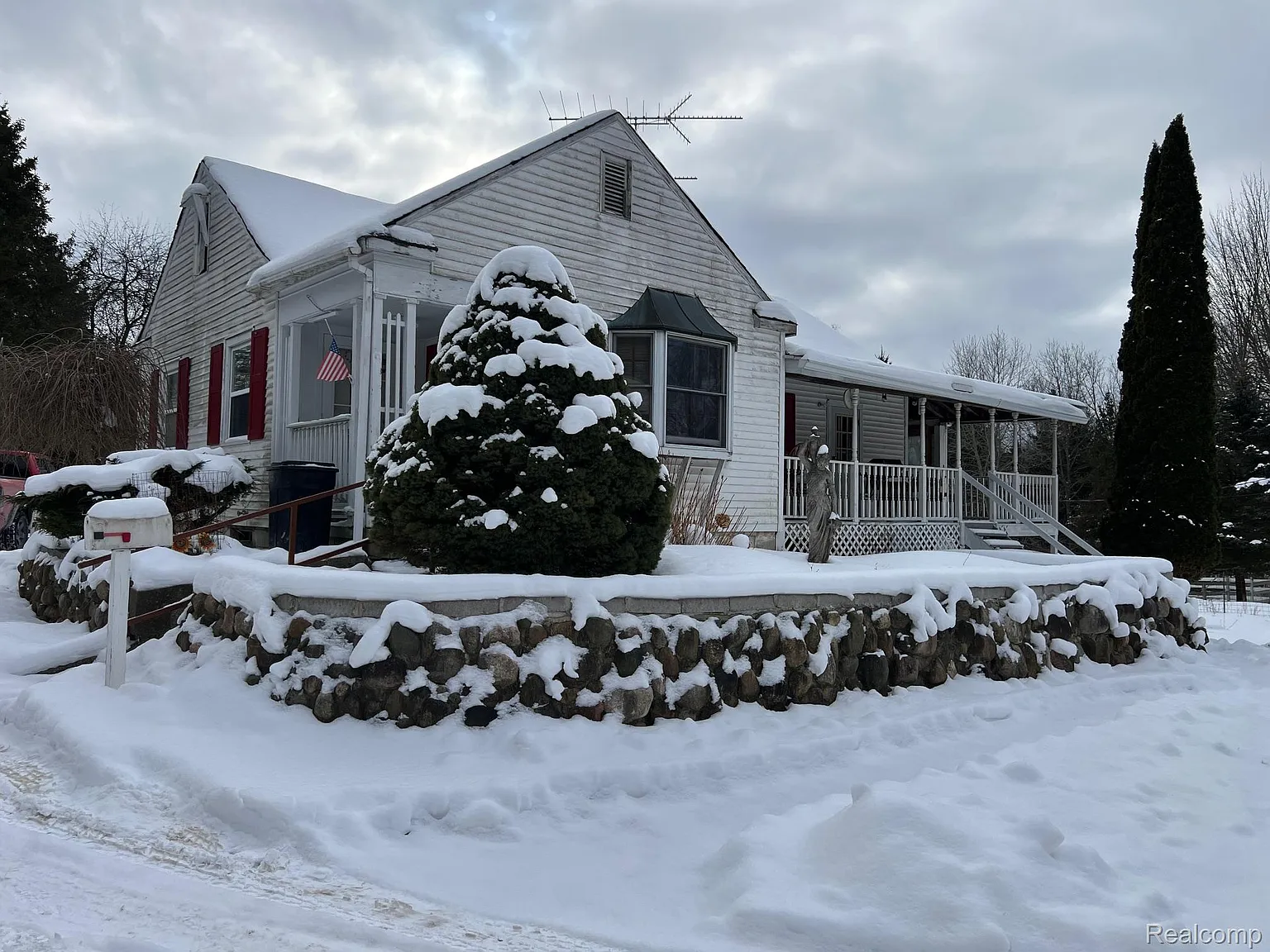 4384 Newark Rd photo 1
