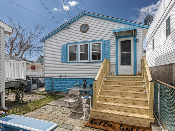 106 1/2 W 16th Ave, Wildwood, NJ 08260