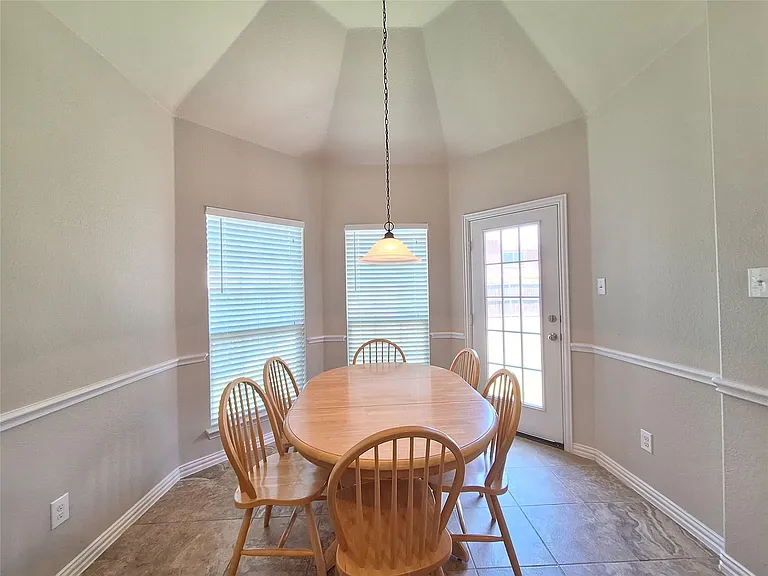 14117 Signal Hill Dr — Photo 8