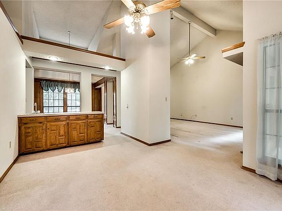 5th image of 2908 Pitkin Dr