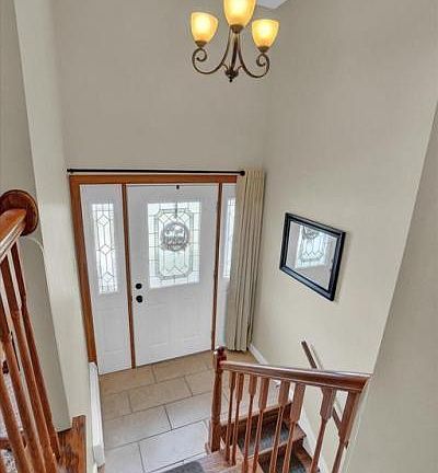 3rd image of 50 Covington Dr