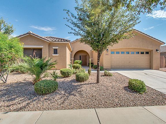 For Sale: 2952 E IRONSIDE Lane, Gilbert, AZ 85298