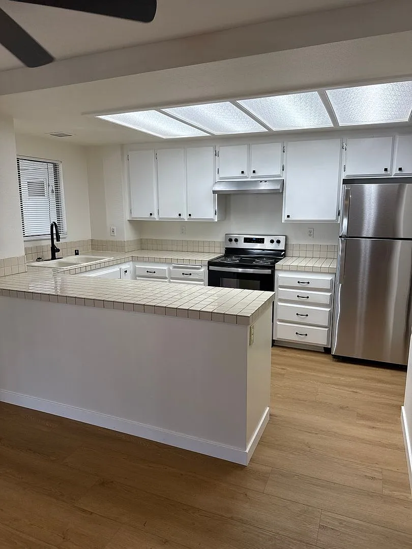 532.5 Via De La Valle Unit B — Photo 4