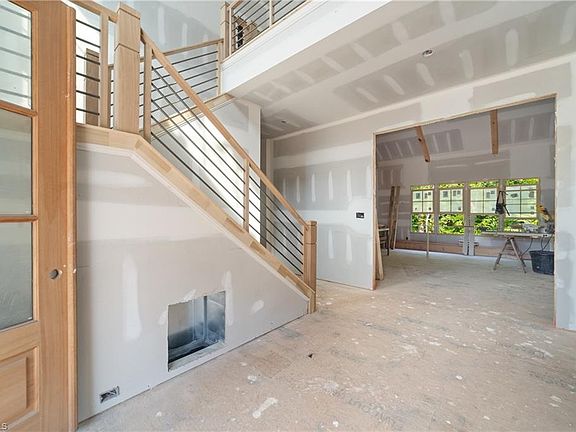 3rd image of 556 Doub Rd