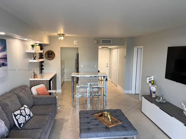 2350 NE 135th St #209 — Photo 8