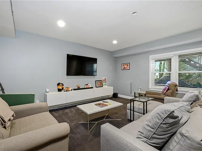 3308 Fieldwood Dr SE — Photo 48