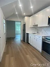 152 S Country Rd #B — Photo 3