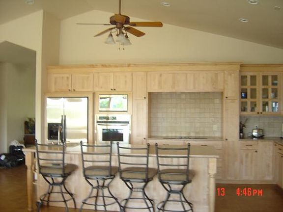 4th image of 17093 Lakewood Dr