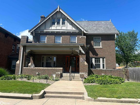 4th image of 709 Avenue E
